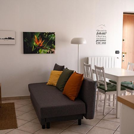 Appartamento Zenaup Saronno Exterior photo